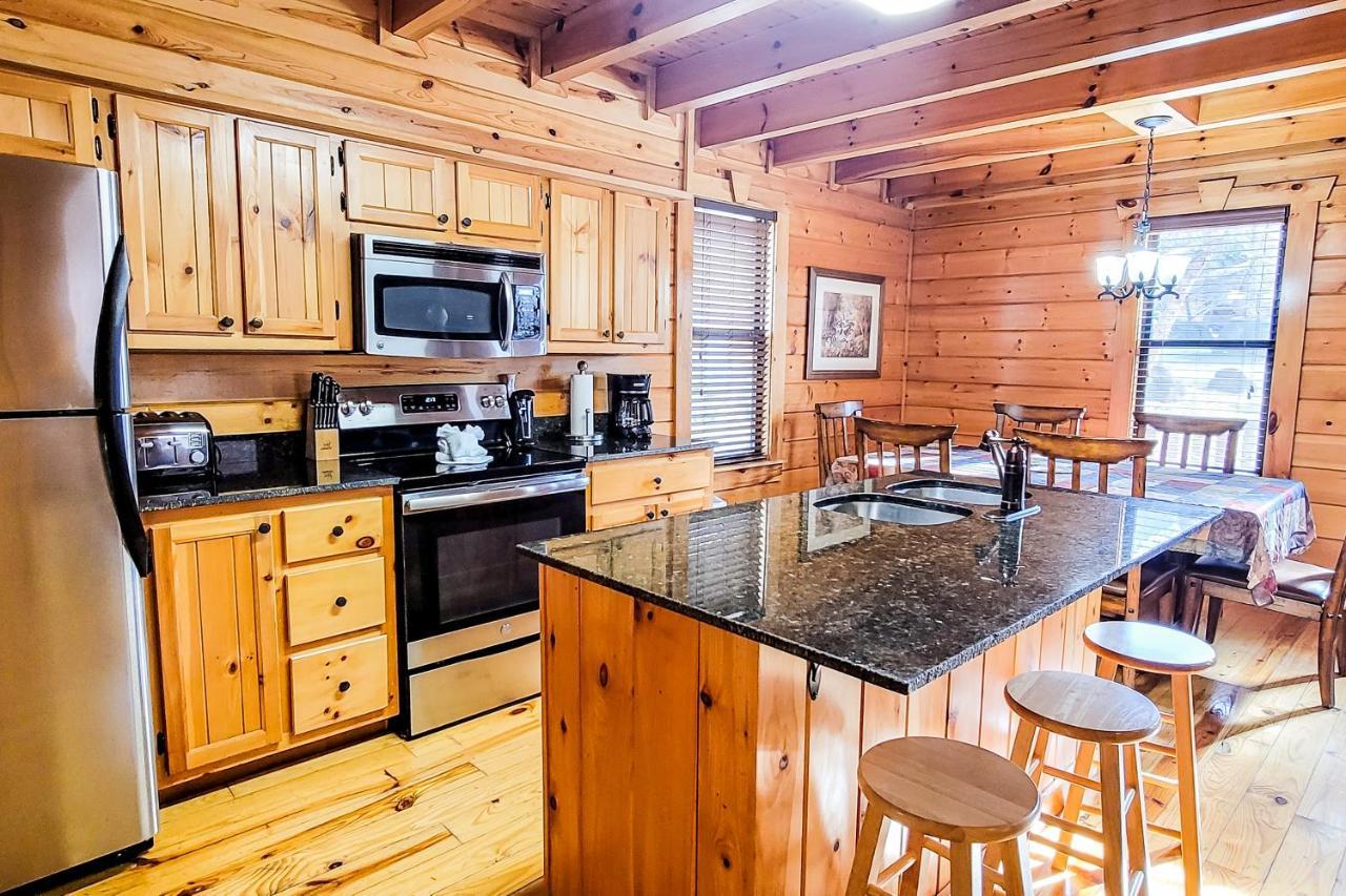 Serenity Now Gatlinburg Extérieur photo