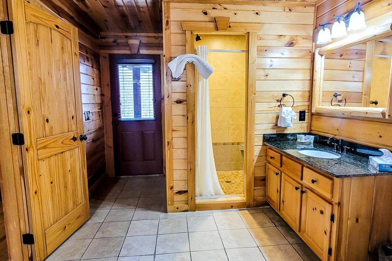 Serenity Now Gatlinburg Extérieur photo