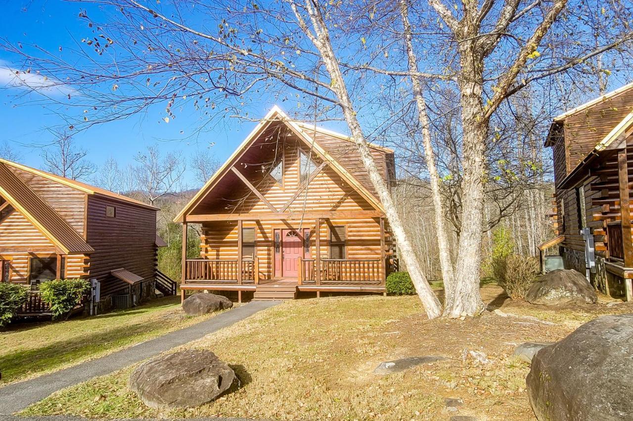 Serenity Now Gatlinburg Extérieur photo